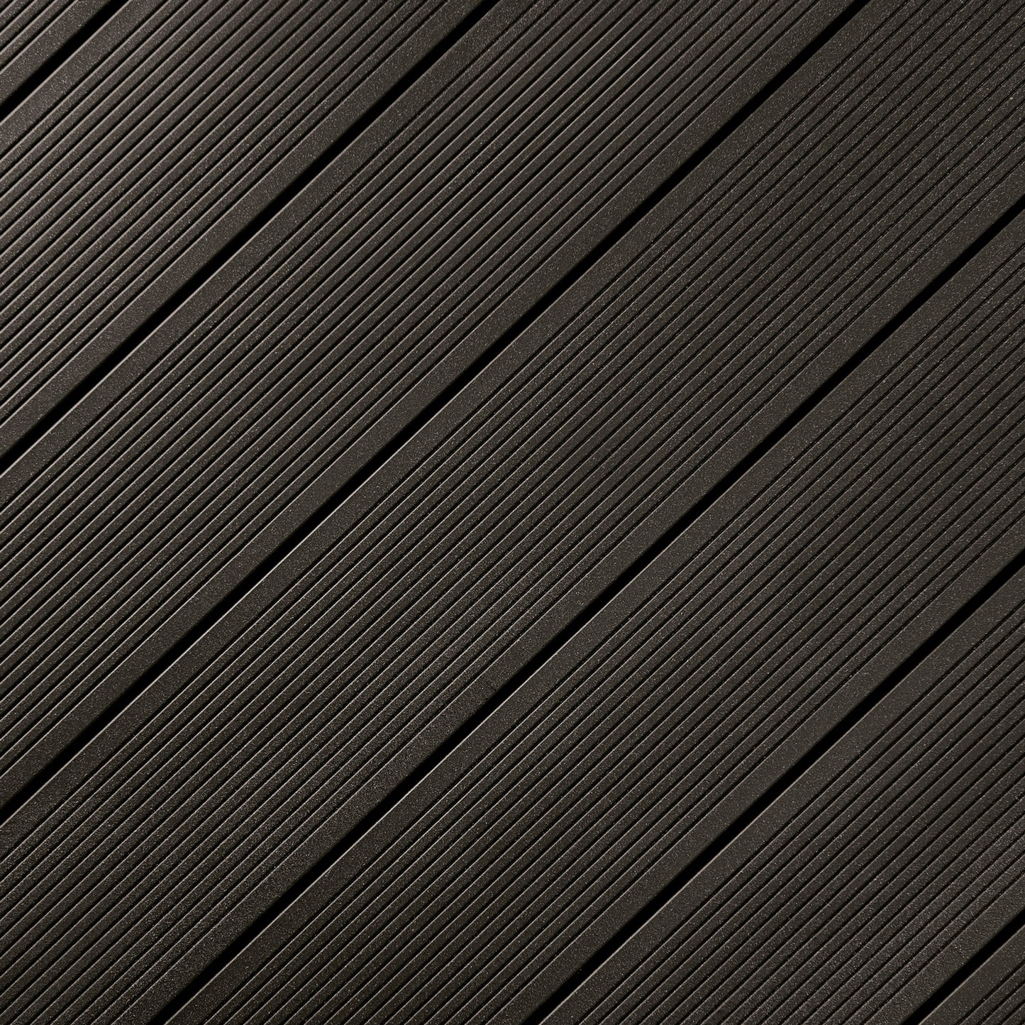 DIE KERNIGE Massivdiele - WPC Terrassendiele